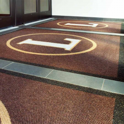 Tapis d'entrée personnalisés Tapis logo grattant - 0 - PRECISION NIB