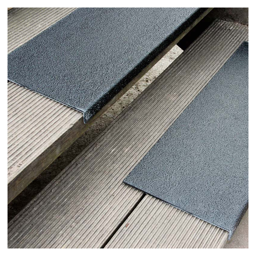 Accessibilité ERP Nez de marche en fibre de verre long - 42 - NDM verre long