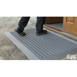 Tapis d'entrée commerce Tapis d'entrée antisalissure extérieur en PVC - 5906.4 - FRONTRUNNER BRUSH WIDE