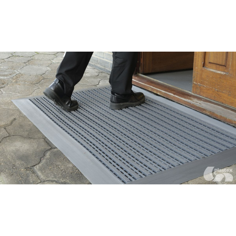 Tapis d'entrée commerce Tapis d'entrée antisalissure extérieur en PVC - 5906.4 - FRONTRUNNER BRUSH WIDE