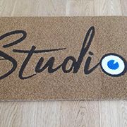 Tapis logo fibre de coco synthétique personnalisable